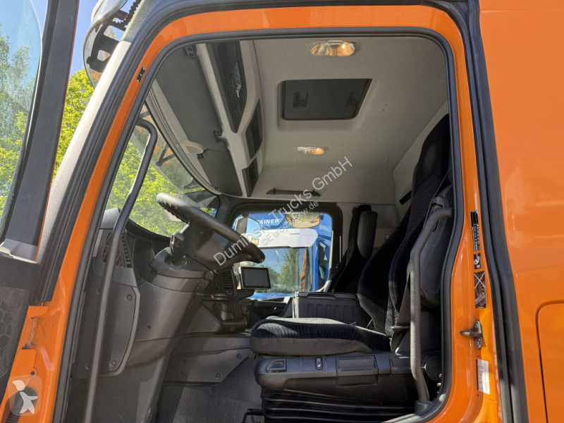 Camion Mercedes 1827 Kran Palfinger PK 9002