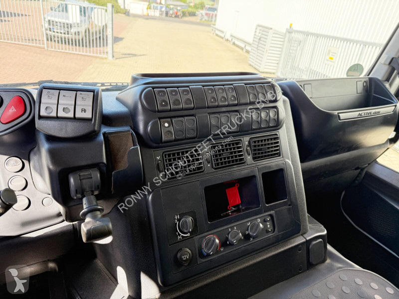 Kamion Iveco Trakker AD260T41/P 6x4 Trakker...