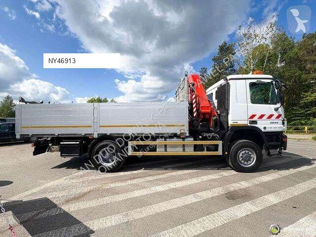 Camion Mercedes PK 20002