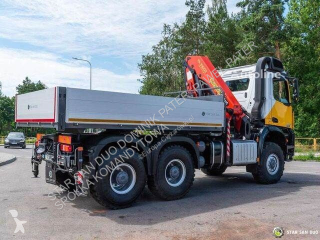 Camion Mercedes PK 33002