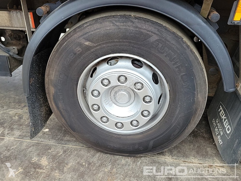 Vrachtwagen  CF75.310