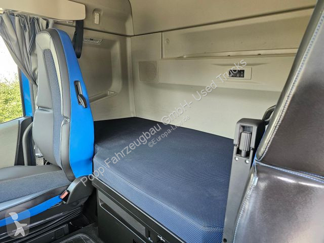 Kamion Volvo 500 6x4...