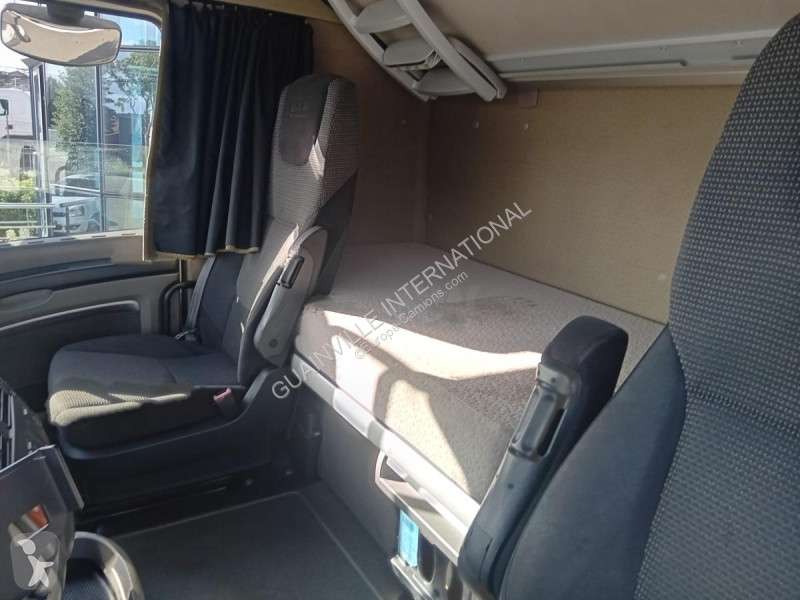 Camion DAF 460