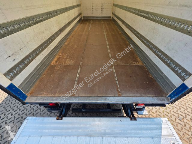 Kamion Mercedes 1221 / Ladebordwand