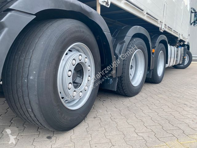 Kamion Volvo FH460 8x4 Palfinger...