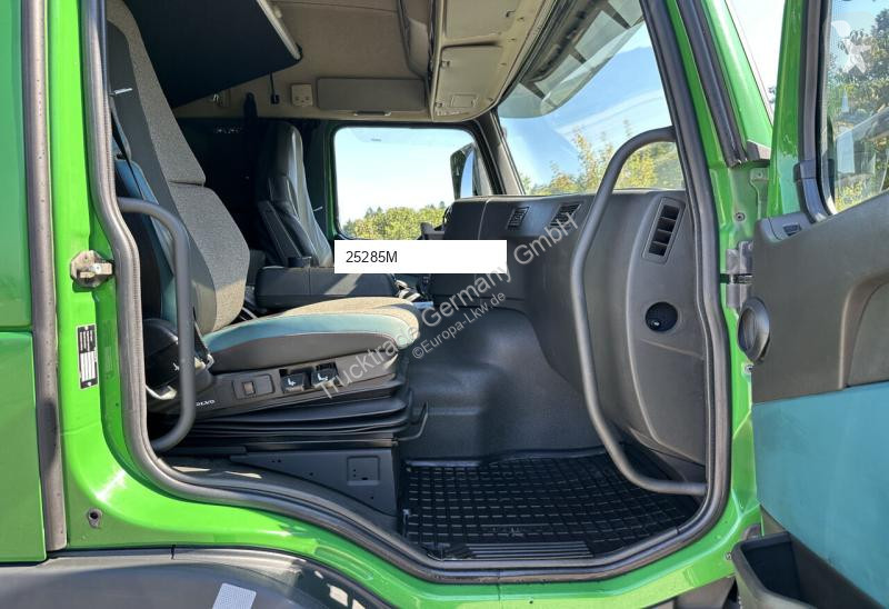Camion Volvo FM-460 Plane / HB / Swiss-Vehicle