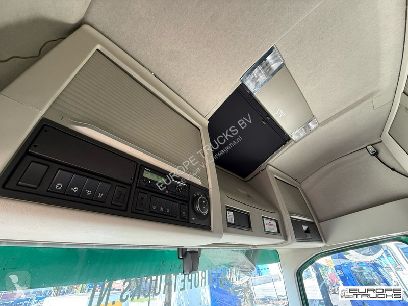 Kamion Volvo FH540 Full Air - Hiab Hook 21 T - 8x4