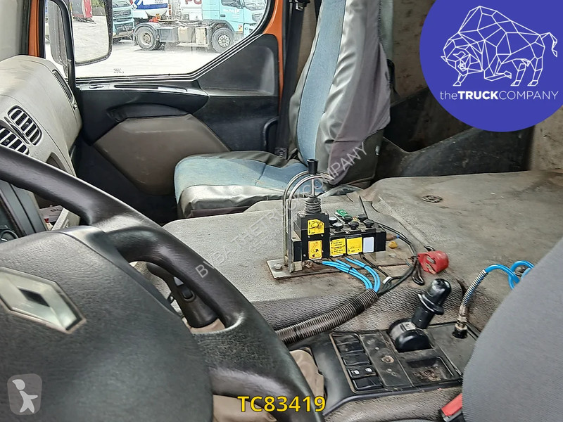 شاحنة Renault 370
