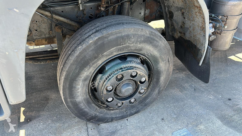 Kamion DAF ATI (MANUAL PUMP / EURO 2 / STEEL...