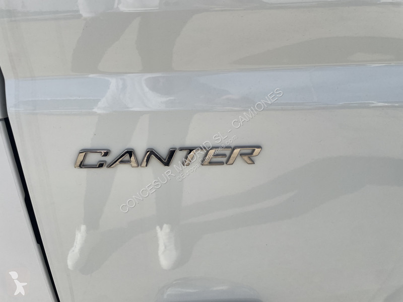 Camion Mitsubishi Fuso  3C15  3400