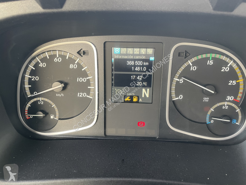 Kamion Mercedes  1224