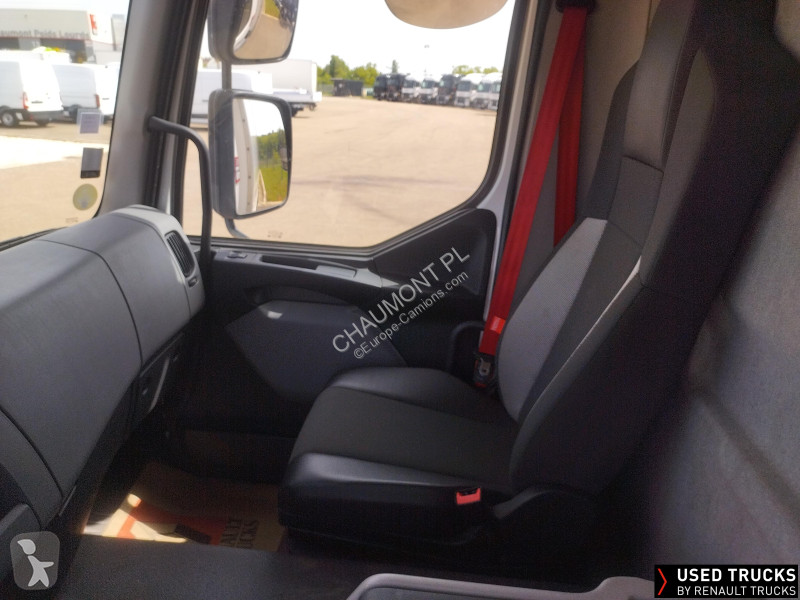Lastbil Renault D Wide