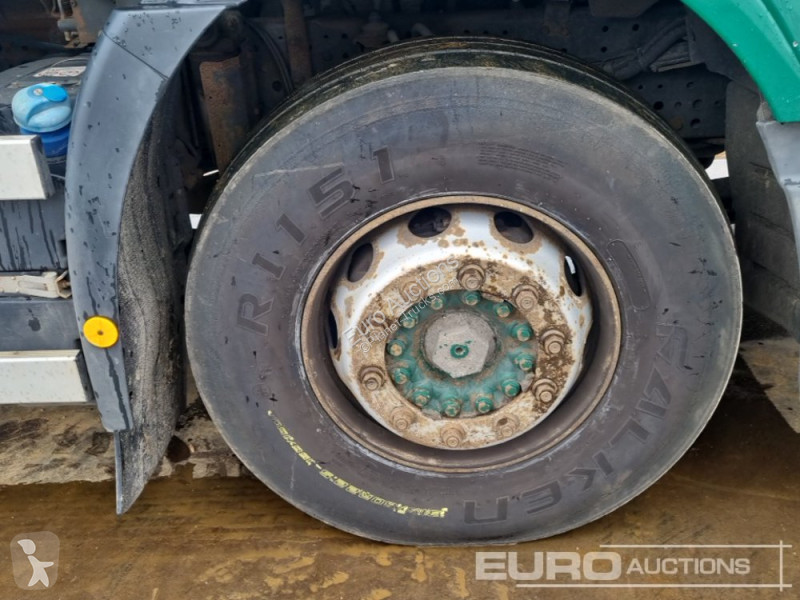 Camion Iveco AT190S