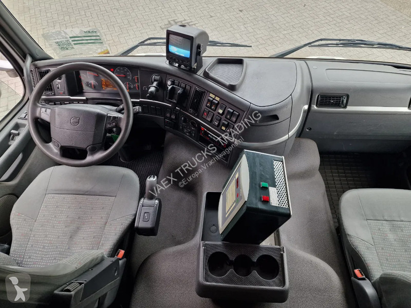 Camion Volvo 380 6x2 - 2/3 stock Berdex...