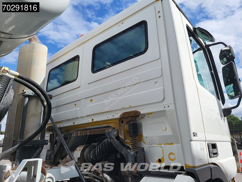 Camion Mercedes 3236 8X4 9M3 Stetter Mixer...