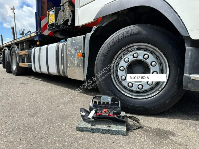 Kamion Volvo PK50002 EH E - 6x