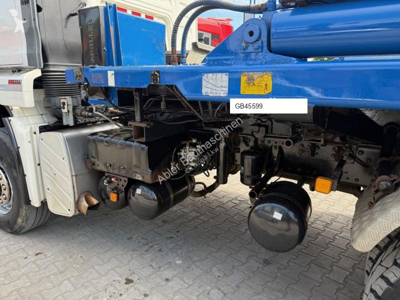 Camion MAN AK16T