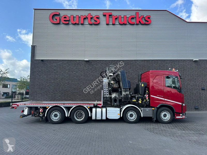 Lastbil Volvo 500 8X2F R BAKWAGEN MET FASSI...