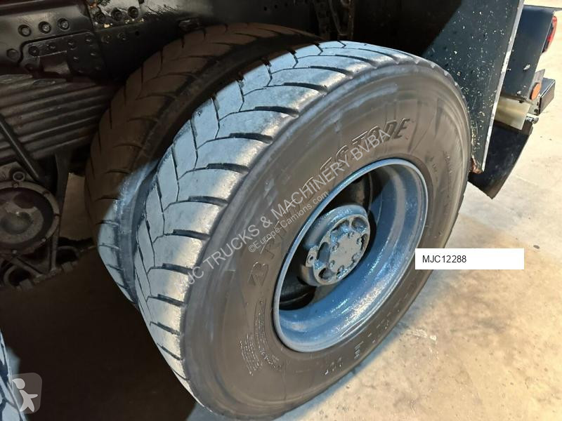 Kamion Volvo FM12-420 8x4 ATM TIPPER - MANUAL -...