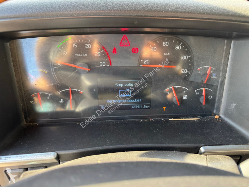 شاحنة Volvo EURO 5 EEV 6X2