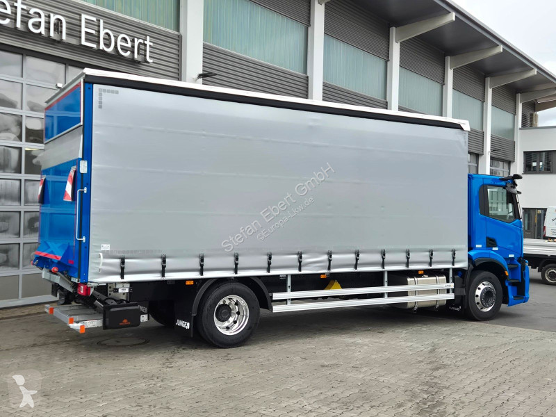 شاحنة Iveco S-Way AD190S40/P Curtainsider...