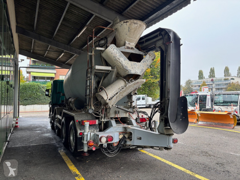 Beton Scania p124cb