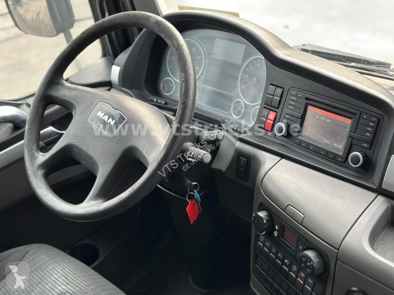 شاحنة MAN 22.250 Getränkewagen mit Ladebordwand...