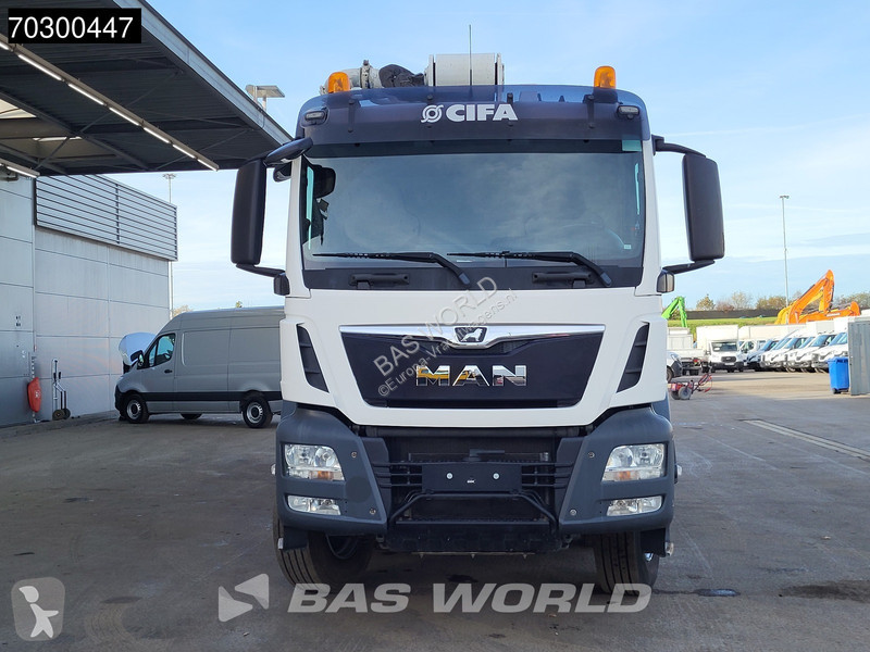 Betonárske zariadenie MAN 41.460 8X4 CIFA...