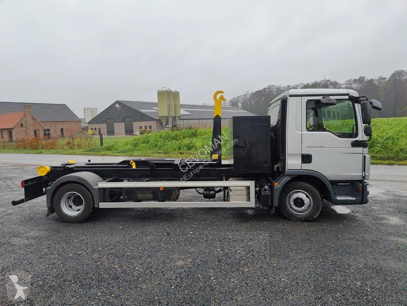 شاحنة MAN 12.250 with NEW Containersystem /...