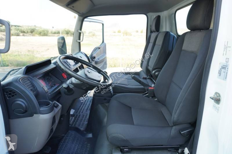 شاحنة Nissan