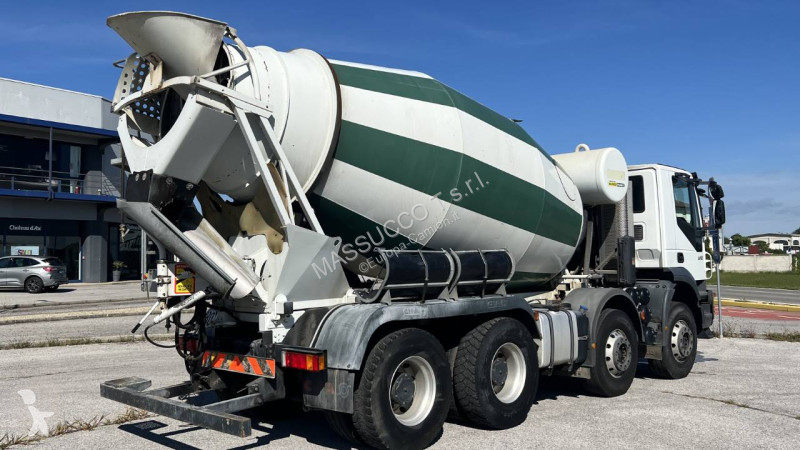 Beton Iveco 410 8X4