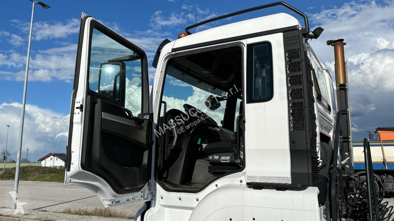 شاحنة MAN TGS 18.440 4x2