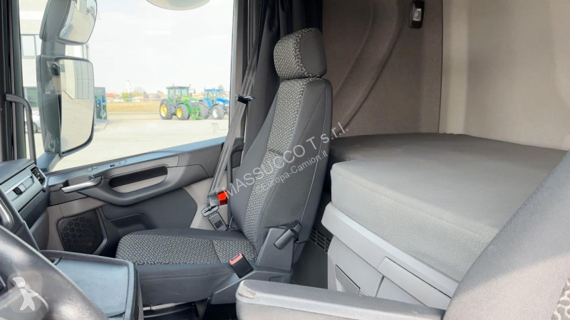 شاحنة Scania R500 4x2