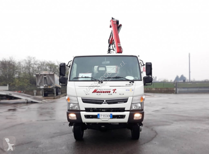 شاحنة Mitsubishi FUSO-6C18 4x4