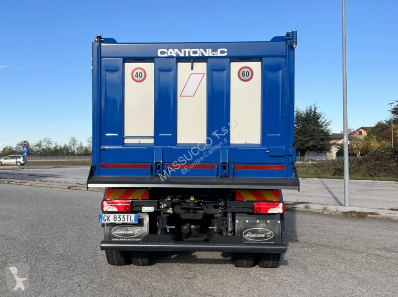 شاحنة Scania P500 XT 8X4