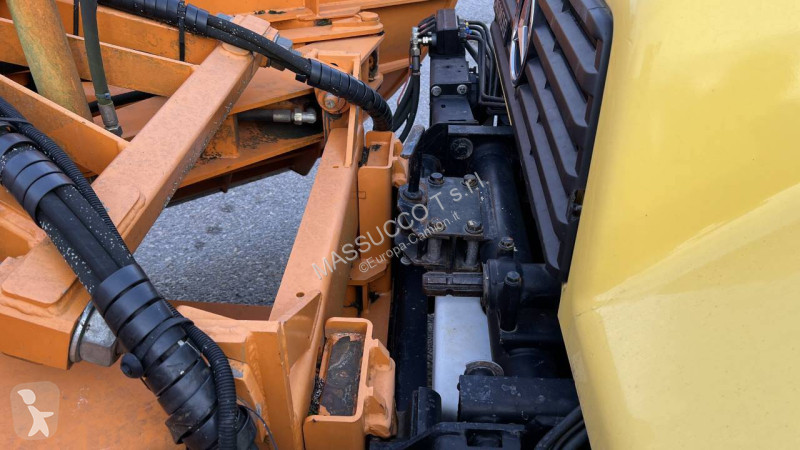 شاحنة Unimog U130