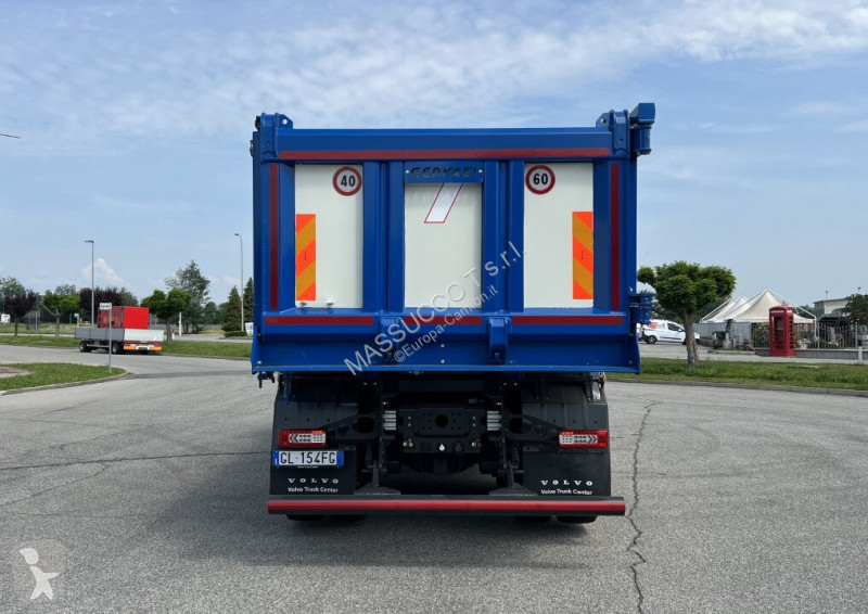 شاحنة Volvo FMX 500  8X4