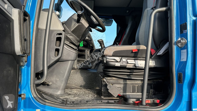 شاحنة Renault K 460 4x2
