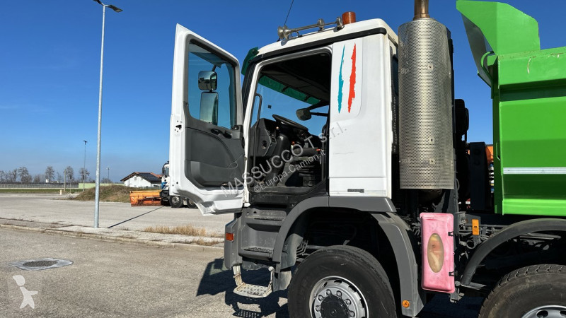 شاحنة Mercedes benz  4146 AKN 8X8