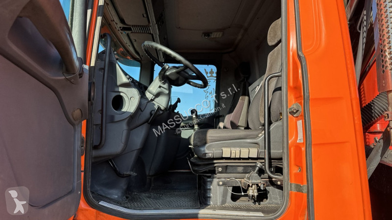 شاحنة Scania T114 6x4  340CV