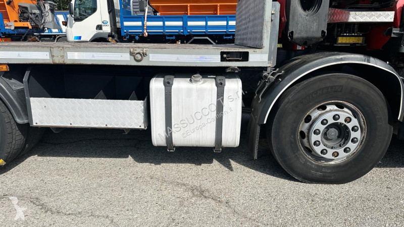 شاحنة Scania R480 8X2