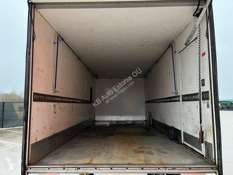 شاحنة Renault D 7.5 4x2 ONLY 34247 km ! / BOX...