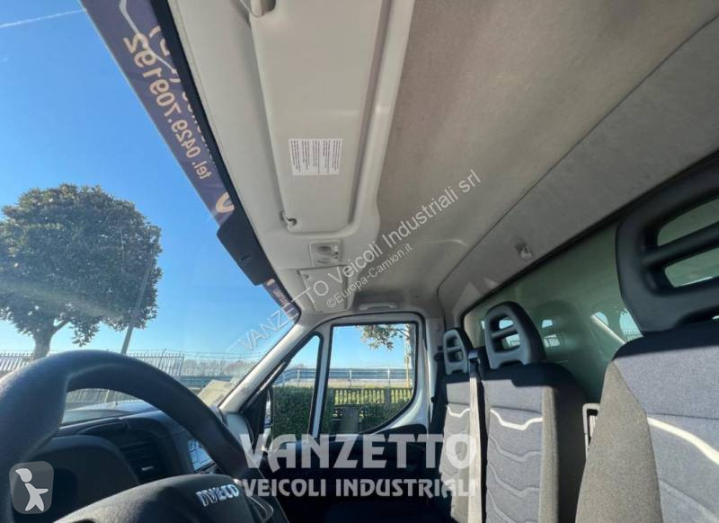 شاحنة Iveco