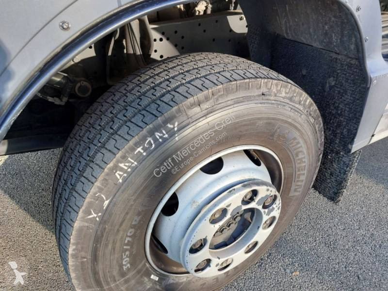 شاحنة Mercedes