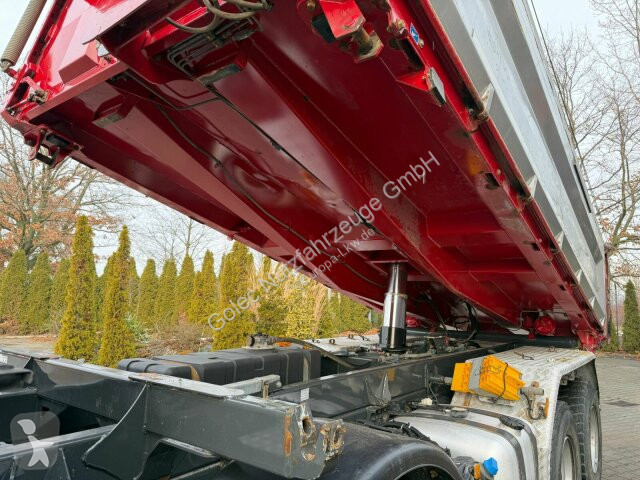 شاحنة Mercedes Arocs 3243 8x4 Kipper...