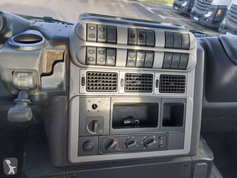 شاحنة Iveco