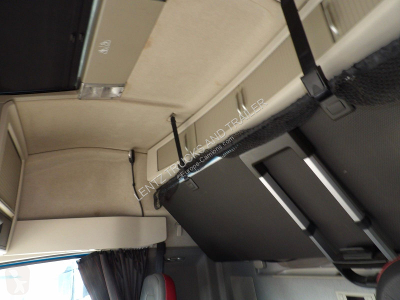 شاحنة Volvo 460 6X2-KÜHLKOFFER BI-TEMP-LBW EURO6