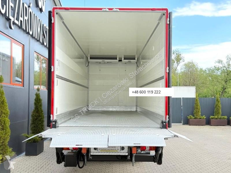 شاحنة Mercedes 2530