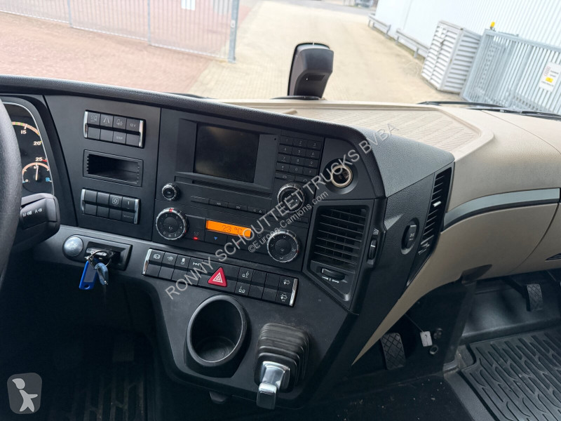 شاحنة Mercedes Actros 2542 L 6x2 Actros 2542 L...