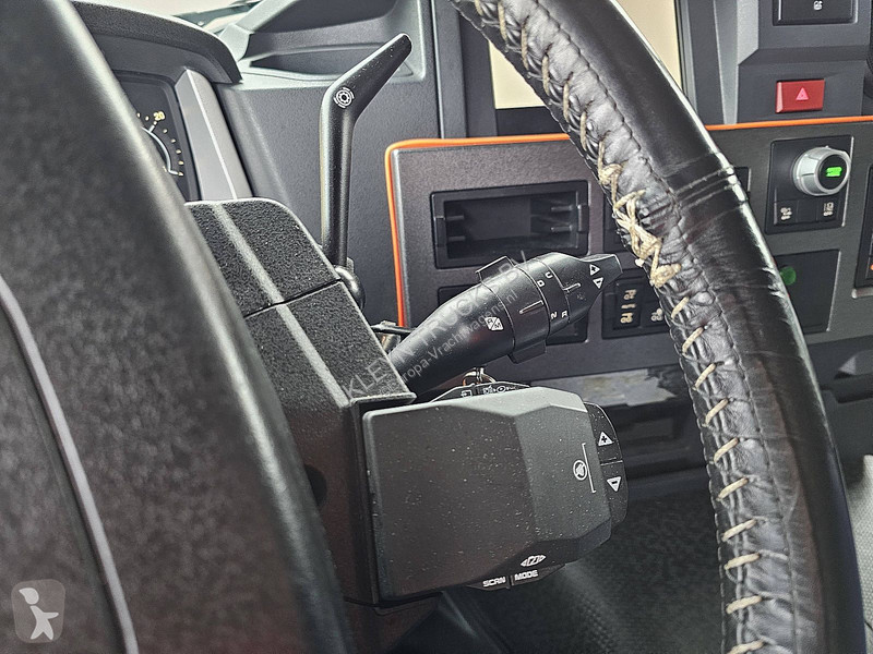 شاحنة Renault T 460 6X2 STEER COMBI